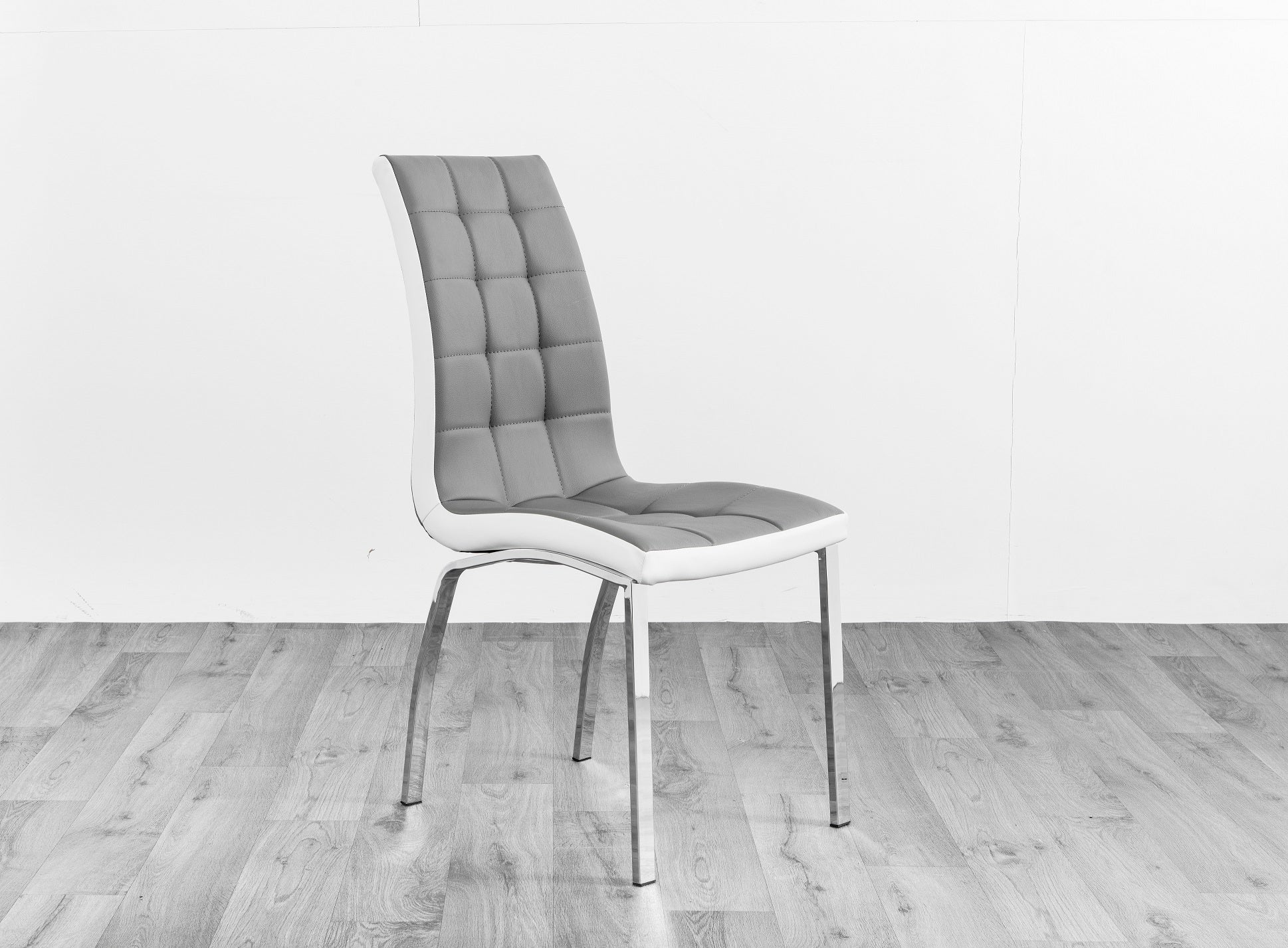 HAPPY SQUARE DINING CHAIR - 7S